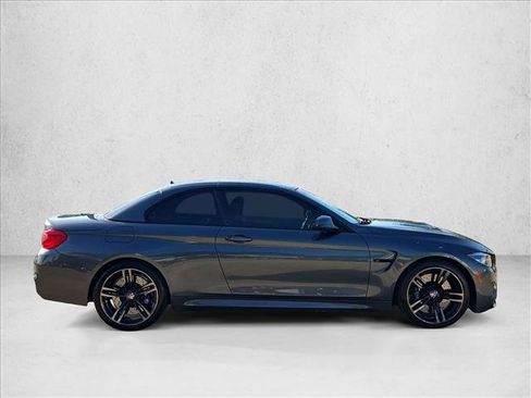 Used 2019 BMW M4 Convertible w/ Competition Package RWD image 4