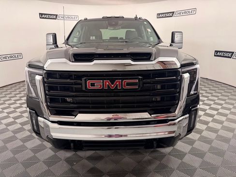 Used 2026 GMC Sierra 3500 Pro AWD/4WD image 9