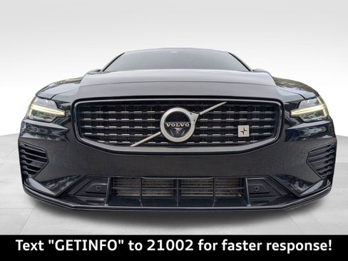 Used 2019 Volvo S60 T8 R-Design image 10