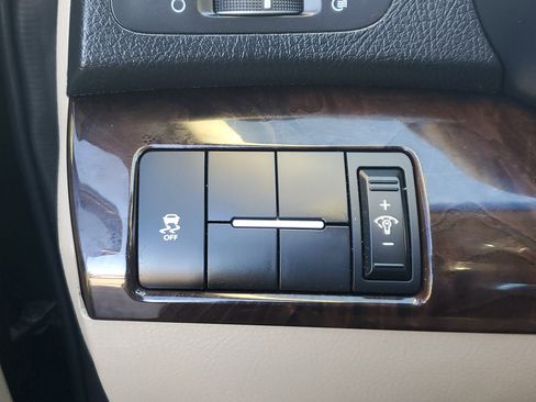 Used 2014 Kia Sorento LX image 28