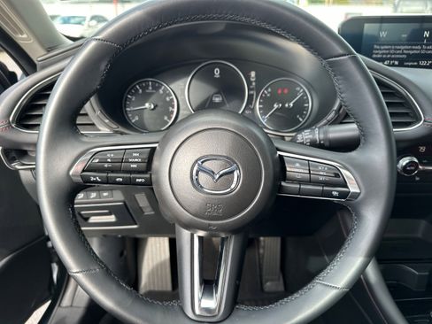 Used 2025 MAZDA MAZDA3 s image 18