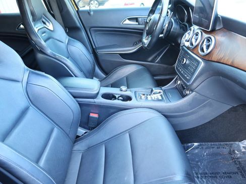 Used 2016 Mercedes-Benz GLA 45 AMG 4MATIC image 21