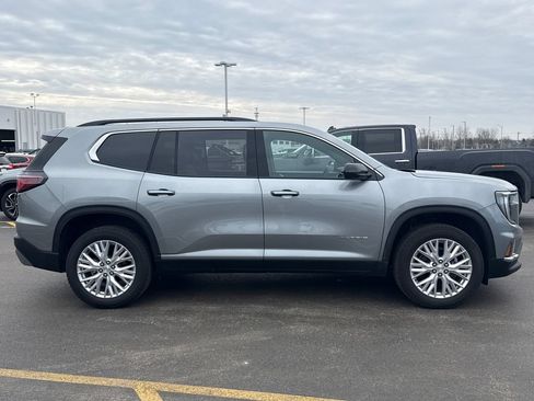 New 2026 GMC Acadia Elevation w/ Elevation Premium Package AWD/4WD image 11