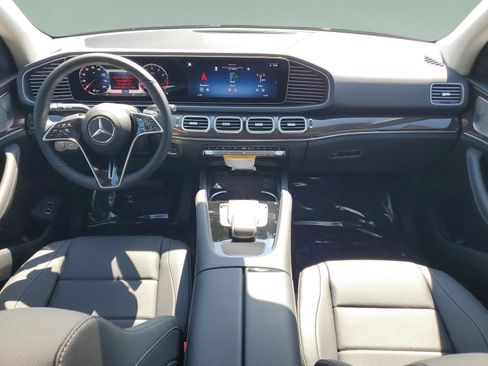 Used 2026 Mercedes-Benz GLE 450 4MATIC image 11