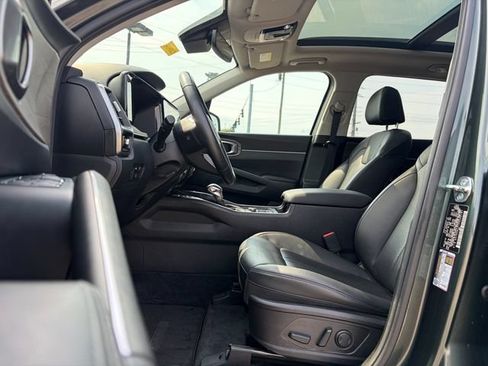 Certified 2023 Kia Sorento X-Line EX AWD/4WD image 21