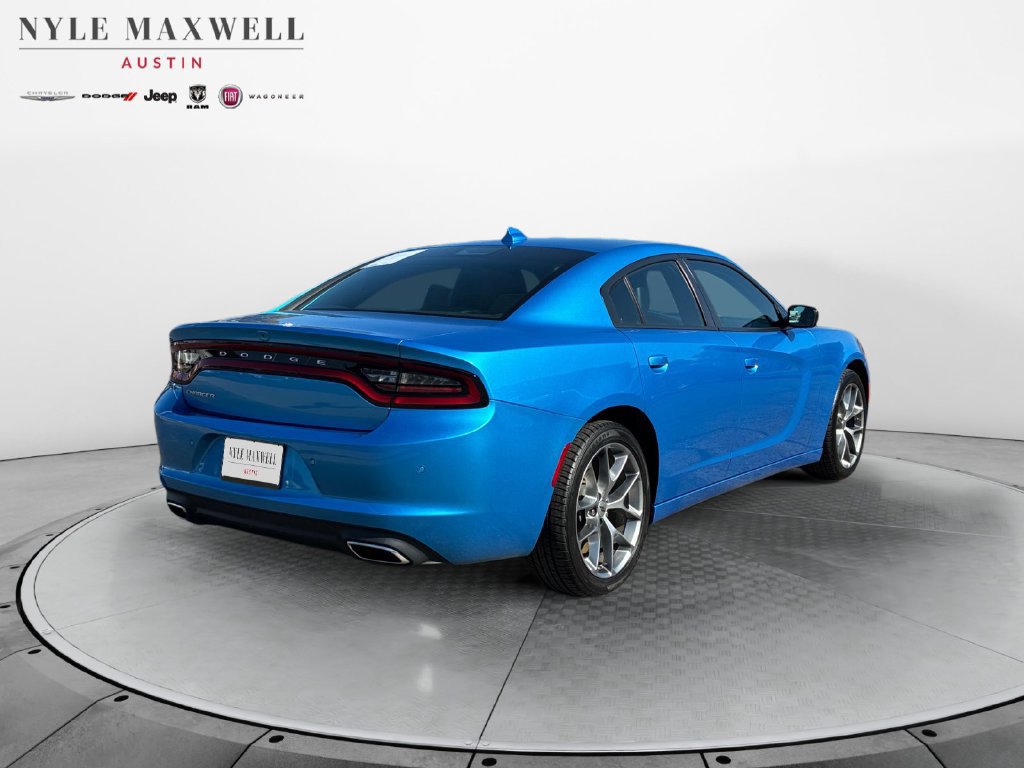 Used 2023 Dodge Charger SXT w/ Plus Group RWD image 16