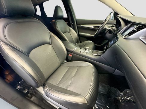 Used 2022 INFINITI QX50 Luxe image 15