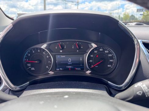 Used 2023 Chevrolet Equinox LT AWD/4WD image 14