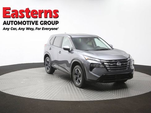 Used 2024 Nissan Rogue SV AWD/4WD image 51