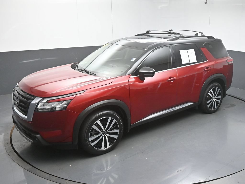 Used 2024 Nissan Pathfinder Platinum FWD image 48