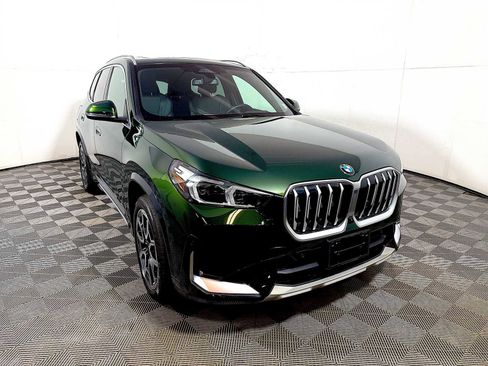 Used 2025 BMW X1 xDrive28i w/ Technology Package AWD/4WD image 2