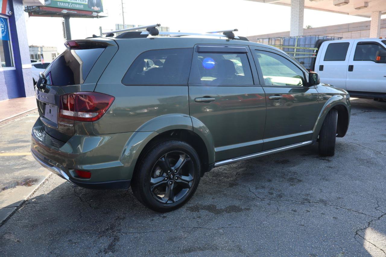 Used 2018 Dodge Journey Crossroad AWD/4WD image 3