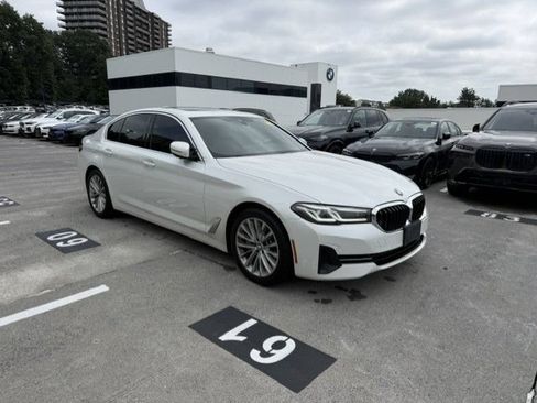 Used 2023 BMW 530i xDrive w/ Convenience Package AWD/4WD image 2