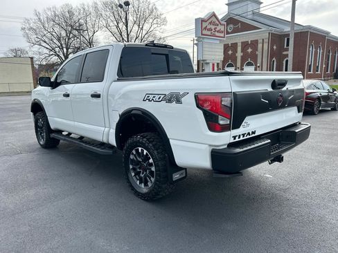 Used 2023 Nissan Titan PRO-4X w/ Pro-4x Convenience Package image 7
