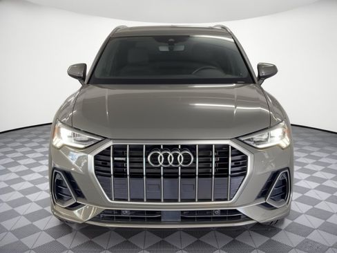 Used 2024 Audi Q3 2.0T Premium w/ Convenience Package AWD/4WD image 6