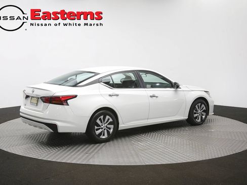 Used 2024 Nissan Altima 2.5 S FWD image 40