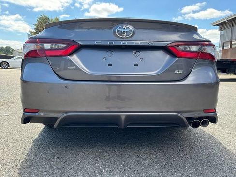 Used 2024 Toyota Camry SE FWD image 30
