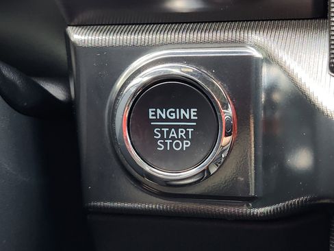 Used 2024 Ford F150 Platinum AWD/4WD image 24