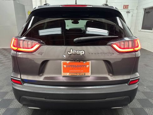 Used 2022 Jeep Cherokee Limited AWD/4WD image 9