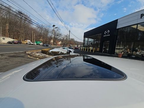 Certified 2025 MAZDA CX-5 Signature image 12