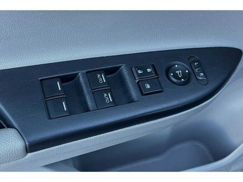 Used 2015 Honda Accord EX-L image 27