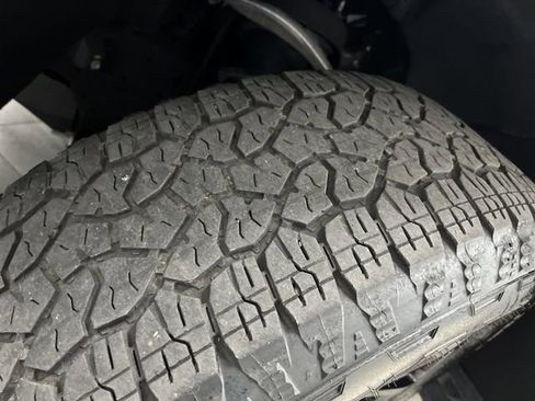 Used 2024 Chevrolet Silverado 1500 RST image 41