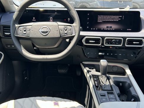 New 2026 Nissan Sentra SL w/ Floor Mat Package FWD image 23