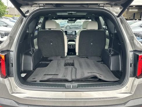 Used 2025 Kia Sorento SX Prestige AWD/4WD image 18