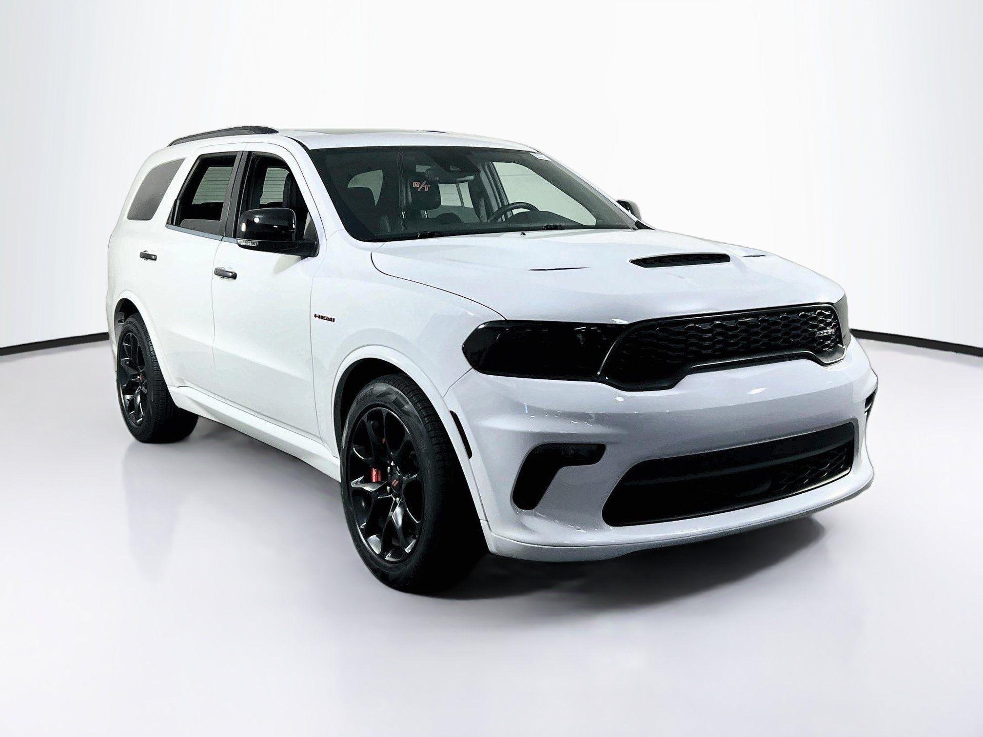 Used 2023 Dodge Durango R/T w/ Tow 'N Go Package AWD/4WD image 3