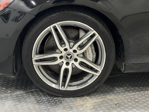 Used 2018 Mercedes-Benz E 300 image 35