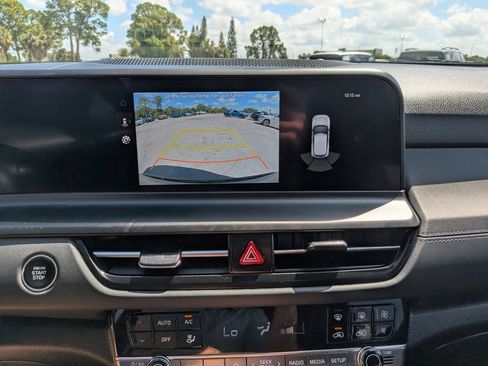 Certified 2026 Kia Seltos EX FWD image 23