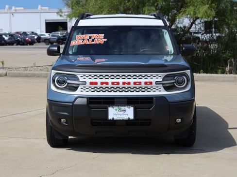 Used 2025 Ford Bronco Sport Heritage w/ Convenience Package AWD/4WD image 2