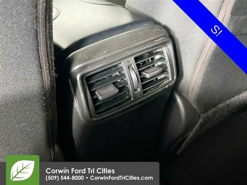 Used 2019 Nissan Rogue Sport S AWD/4WD image 27