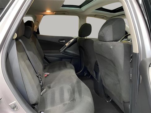Used 2012 Nissan Murano SV AWD/4WD image 11