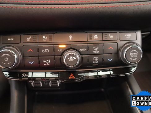 Used 2023 Dodge Durango GT AWD/4WD image 31