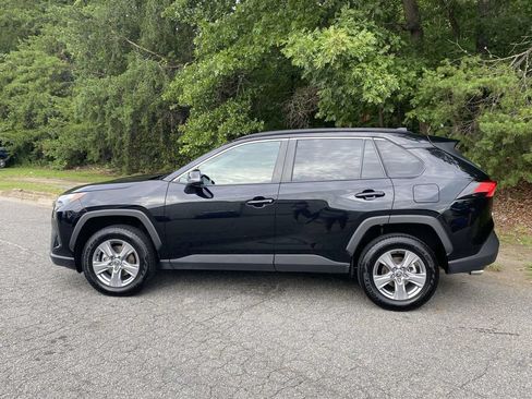 Used 2024 Toyota RAV4 XLE FWD image 2