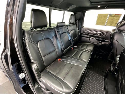 Used 2019 RAM 1500 Limited w/ Advanced Safety Group AWD/4WD image 18