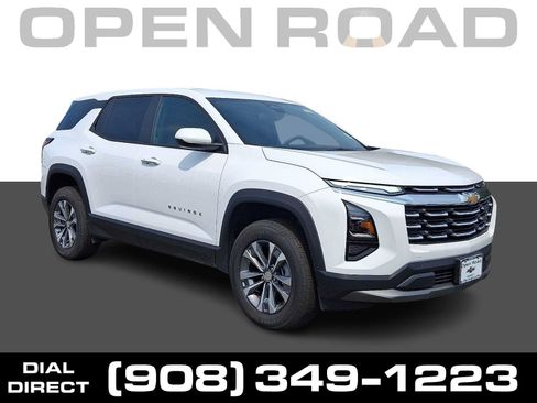 Used 2026 Chevrolet Equinox LT FWD image 1