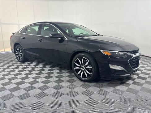 Used 2020 Chevrolet Malibu RS FWD image 32