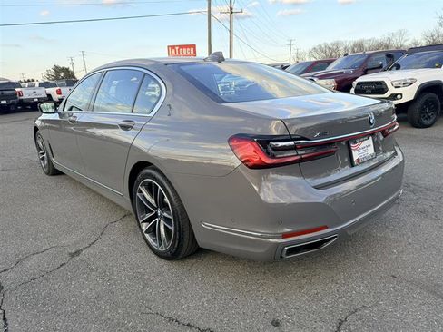 Used 2020 BMW 750i xDrive 750i xDrive AWD w/ Executive Package image 6