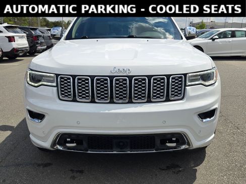 Used 2021 Jeep Grand Cherokee Overland AWD/4WD image 2