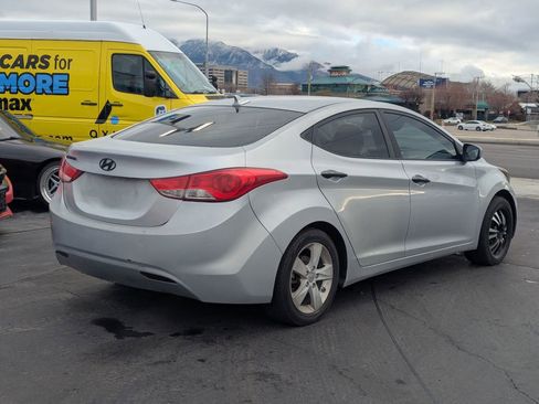 Used 2011 Hyundai Elantra GLS w/ Preferred Equipment Pkg 3 image 4