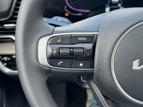 Used 2025 Kia Sportage X-Line image 23