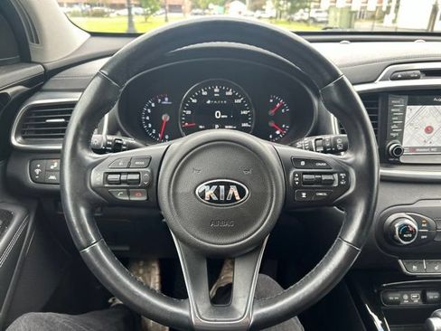 Used 2017 Kia Sorento SX AWD/4WD image 37