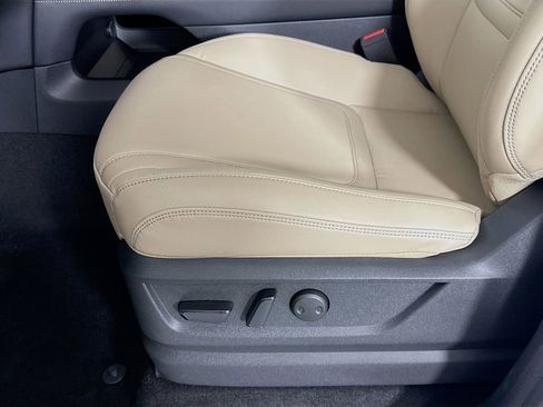 New 2026 INFINITI QX80 Pure w/ Cargo Package image 25