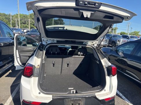 Used 2024 Buick Encore GX Sport Touring FWD image 15