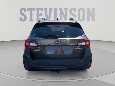 Used 2019 Subaru Outback 2.5i Limited AWD/4WD image 4