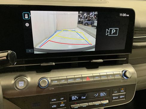 Used 2025 Hyundai Kona SEL image 21