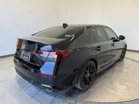 Used 2025 Honda Civic Sport image 30