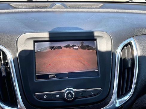 Certified 2024 Chevrolet Equinox LT FWD image 14